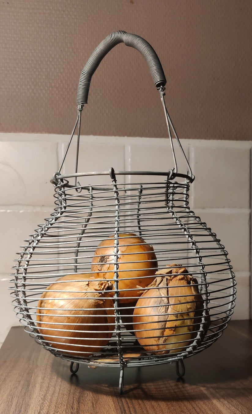 Stor korg för lök, ägg eller äpplen